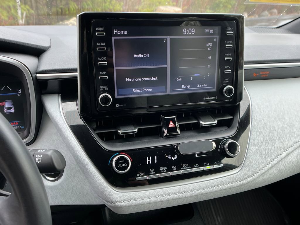 Used 2020 Toyota Corolla SE image 16