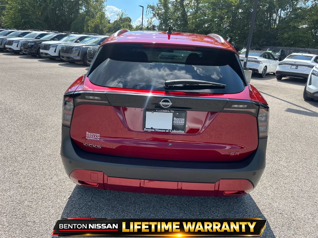 Certified 2026 Nissan Kicks SR FWD image 6