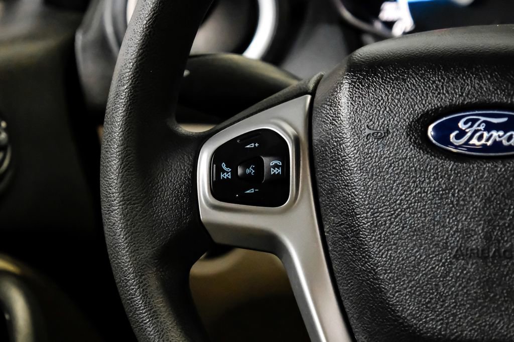 Used 2019 Ford Fiesta SE image 16