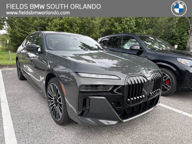 New 2026 BMW 760i xDrive w/ Executive Package