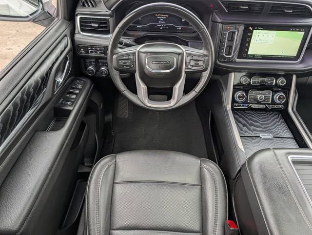 Used 2022 GMC Yukon Denali image 11