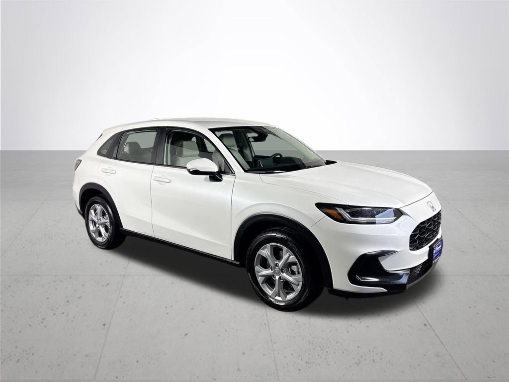 Certified 2025 Honda HR-V LX image 5
