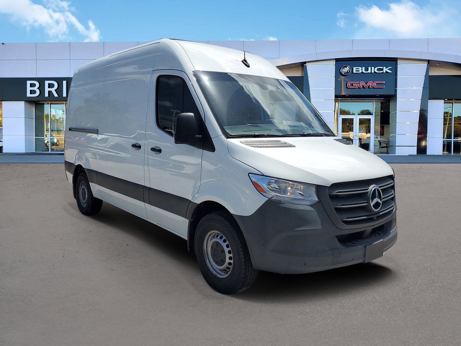 Used 2023 Mercedes-Benz Sprinter 144 Cargo image 2