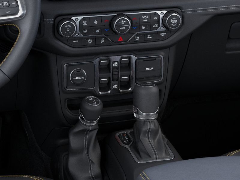 New 2026 Jeep Wrangler Unlimited Sahara AWD/4WD image 33