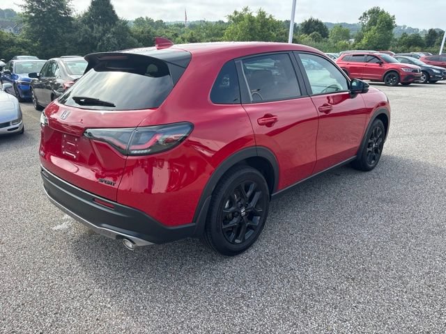 Used 2025 Honda HR-V Sport image 3