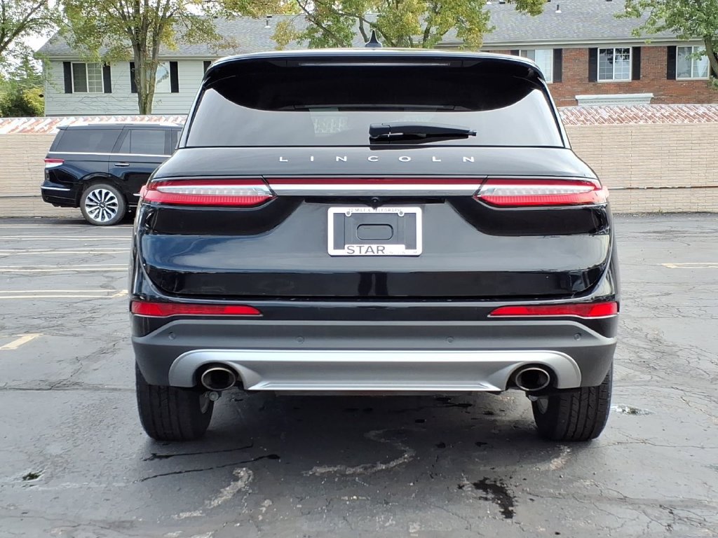 Certified 2023 Lincoln Corsair AWD image 6