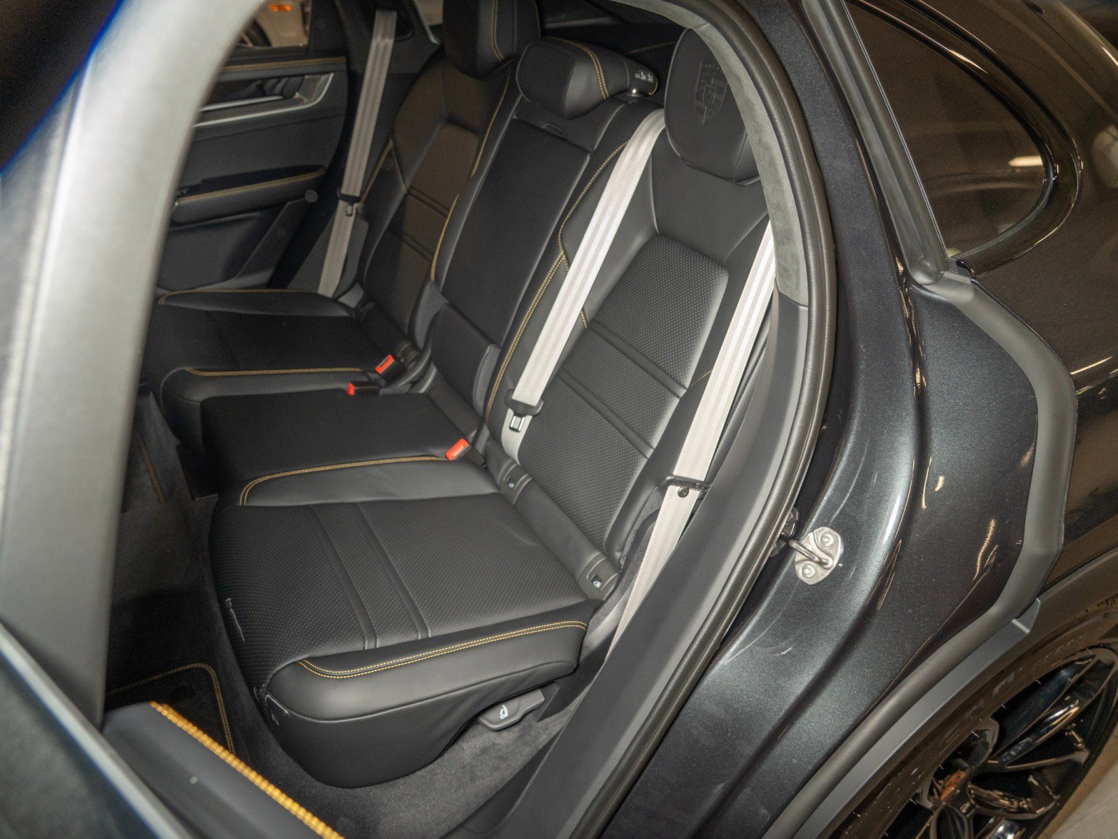 New 2026 Porsche Cayenne Turbo GT AWD/4WD image 27