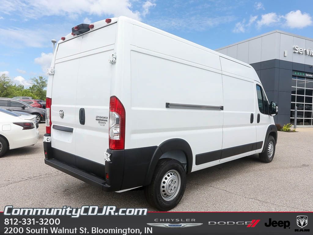 New 2025 RAM ProMaster 2500 w/ Upfitter's Prep Package image 8