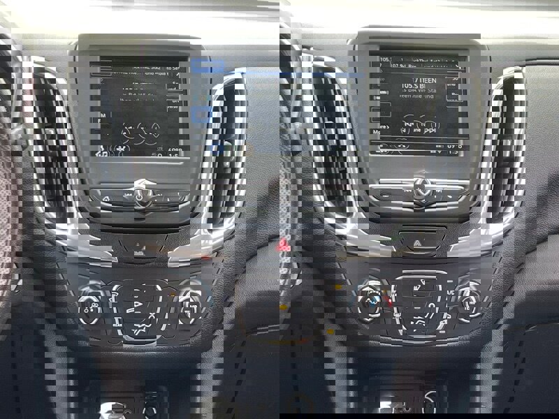 Used 2019 Chevrolet Equinox LT image 13