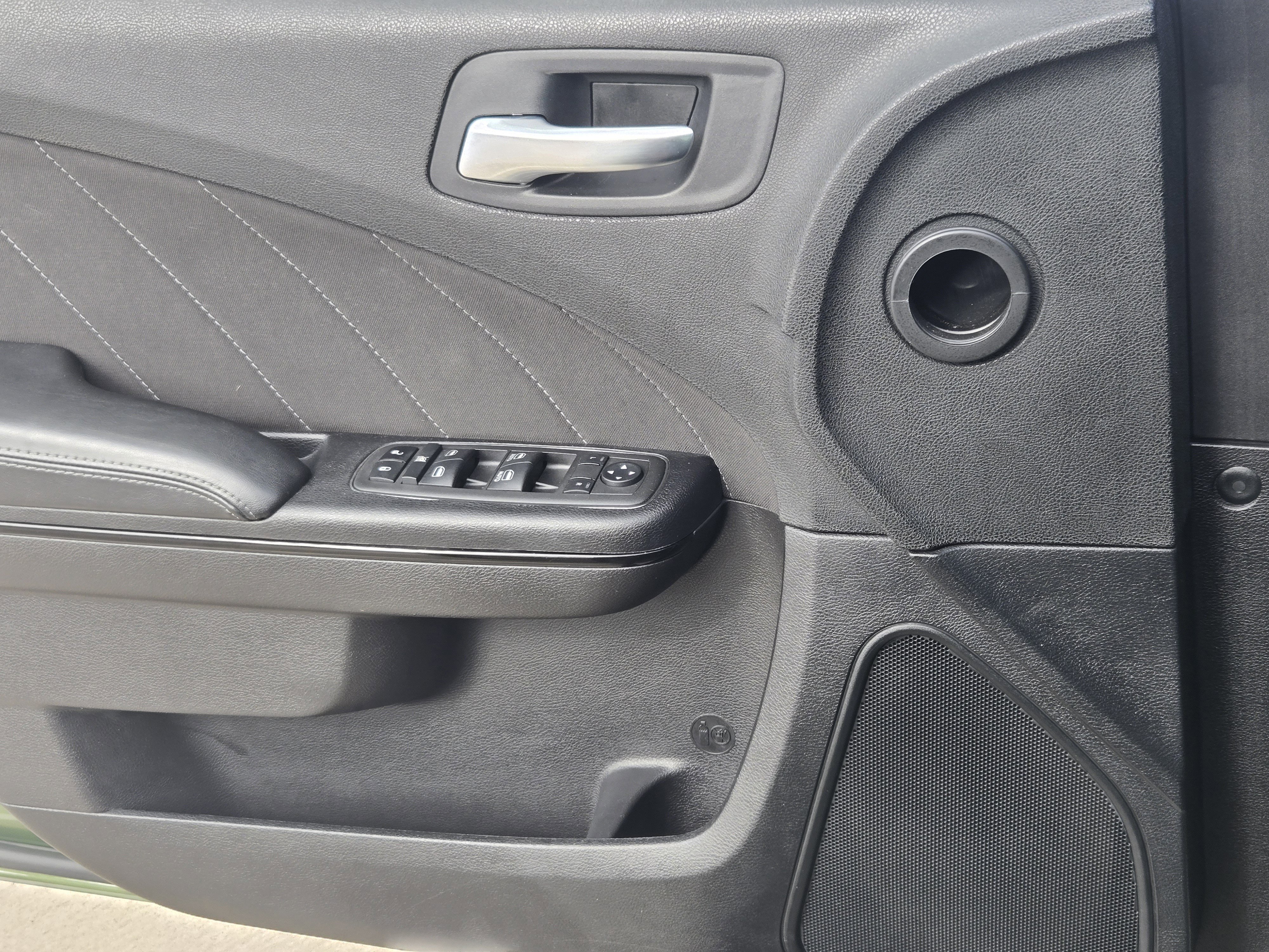 Used 2021 Dodge Charger R/T w/ Blacktop Package image 21