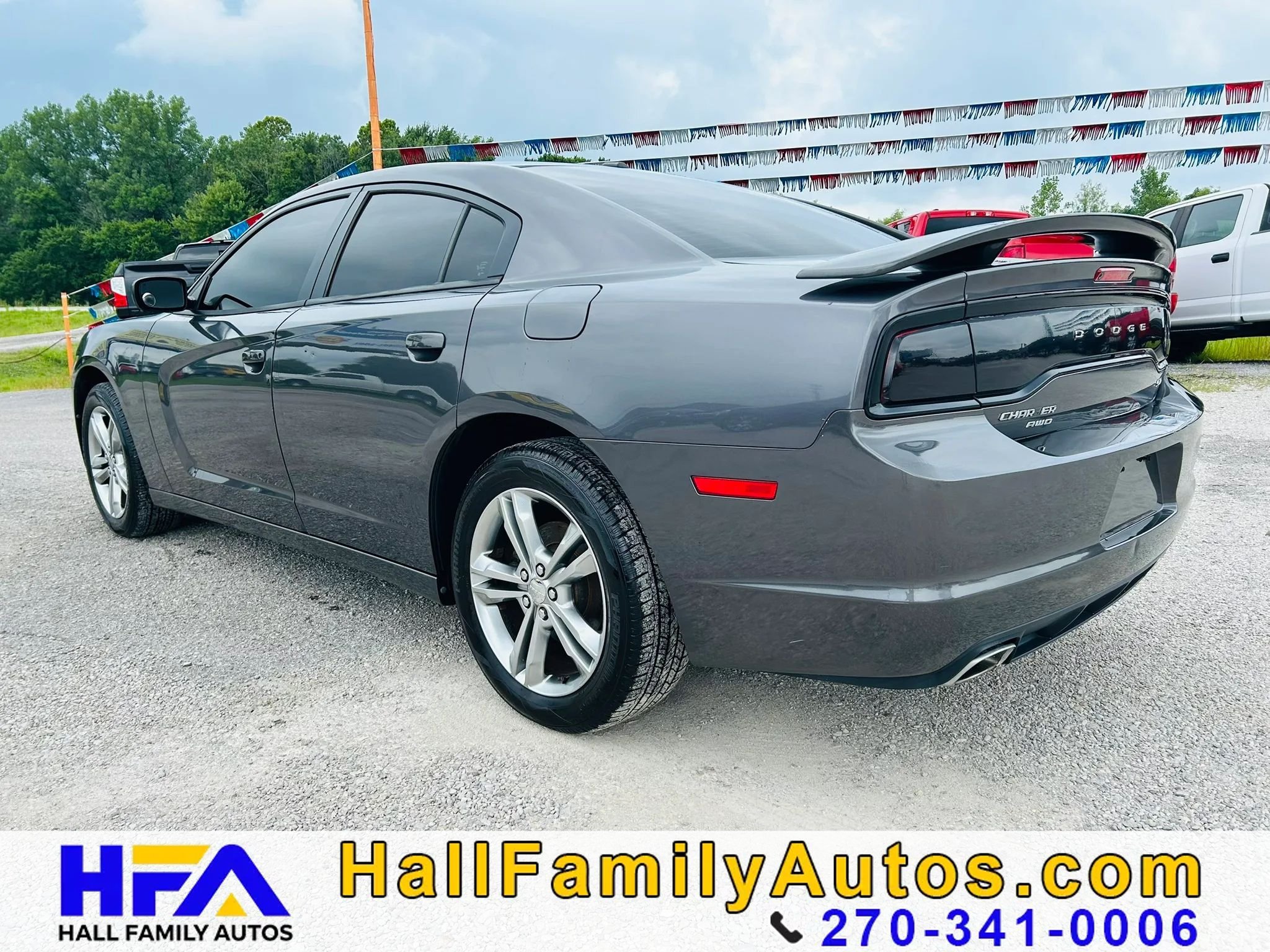 Used 2014 Dodge Charger SXT AWD/4WD image 3
