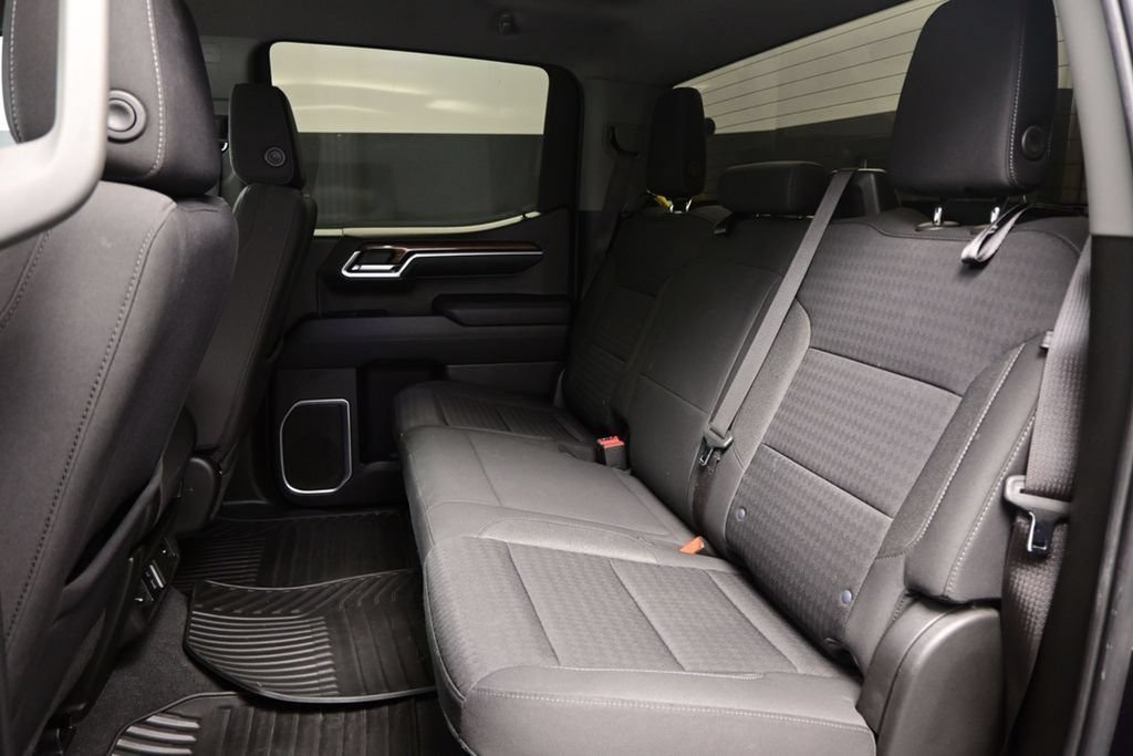 Used 2022 Chevrolet Silverado 1500 LT RWD image 27
