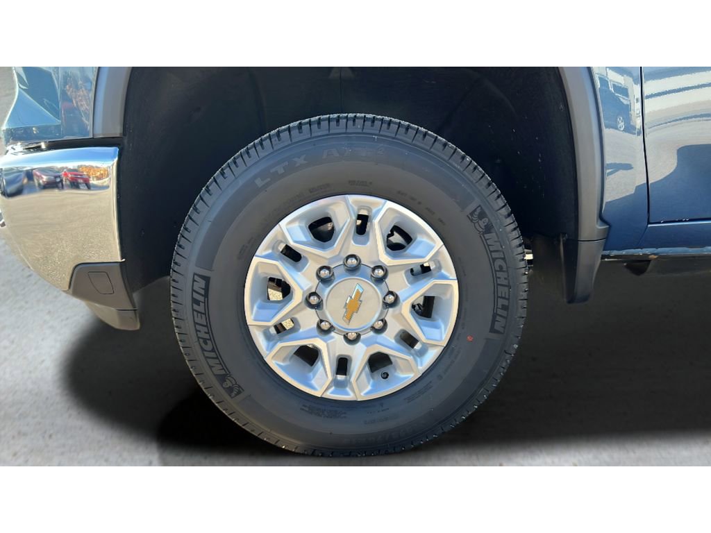 Certified 2025 Chevrolet Silverado 3500 LT w/ All Star Edition image 34