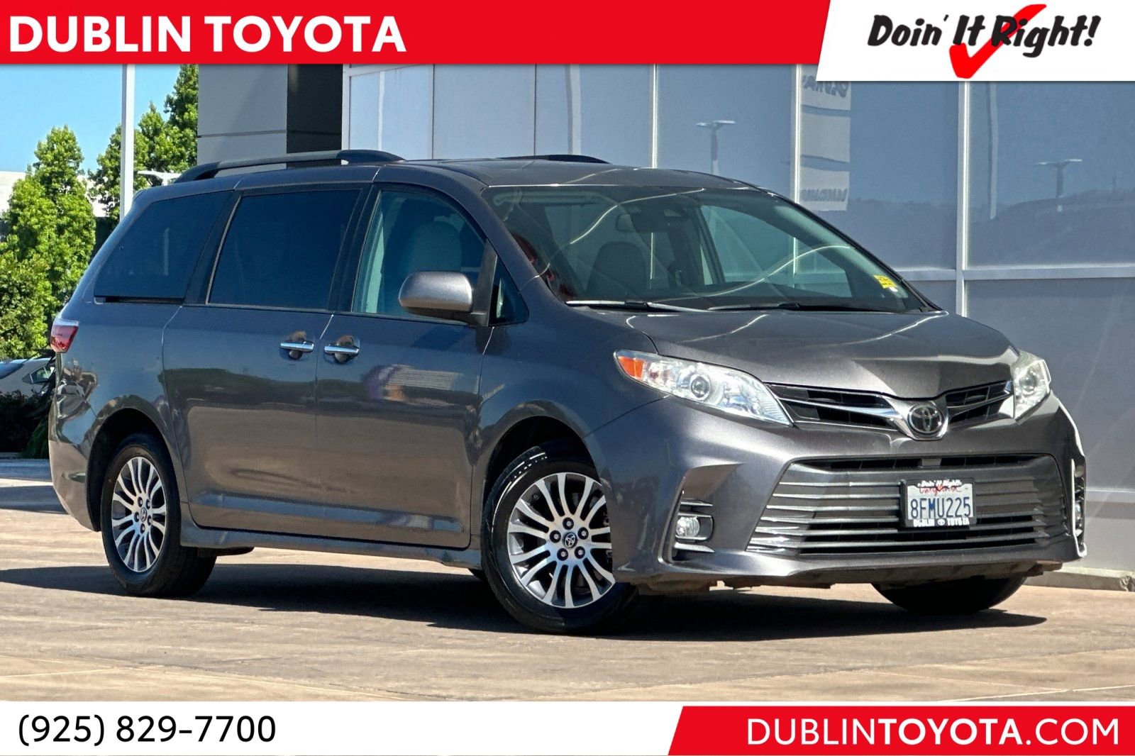 Certified 2018 Toyota Sienna XLE w/ XLE Navigation Package FWD image 1