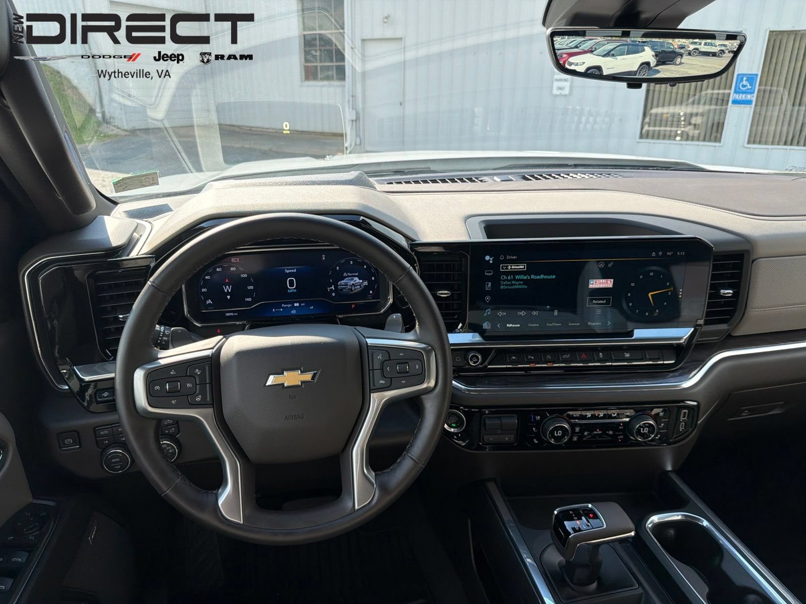 Used 2024 Chevrolet Silverado 1500 LTZ w/ Technology Package AWD/4WD image 23