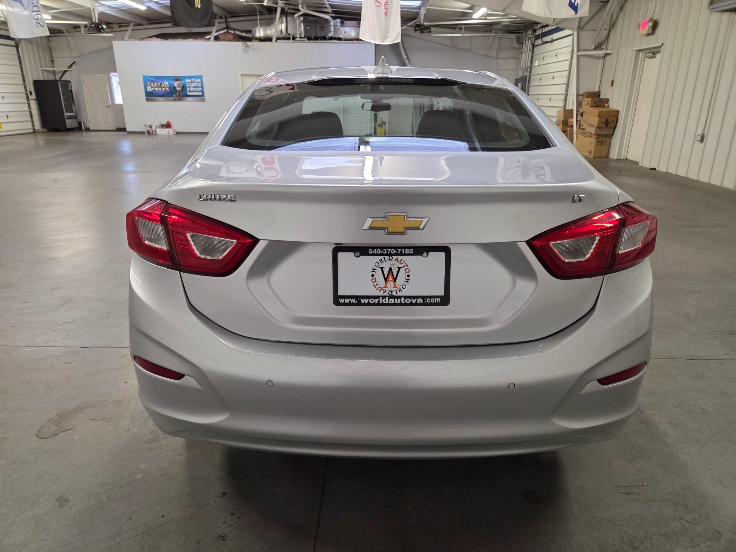 Used 2019 Chevrolet Cruze LT w/ Convenience Package FWD image 6