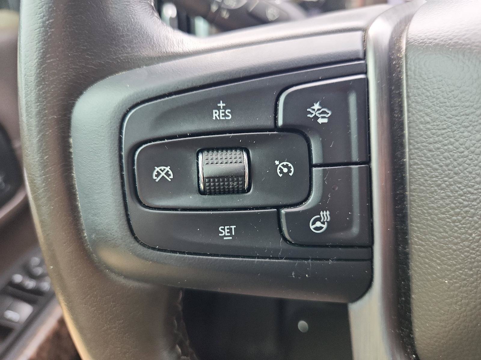 Used 2022 GMC Sierra 3500 Denali w/ Denali Ultimate Package AWD/4WD image 27