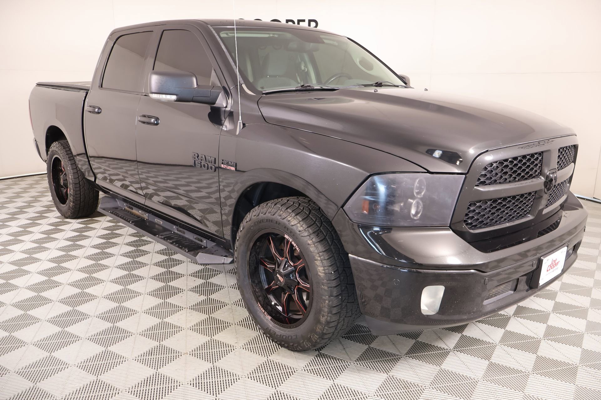 Used 2018 RAM 1500 Big Horn image 1