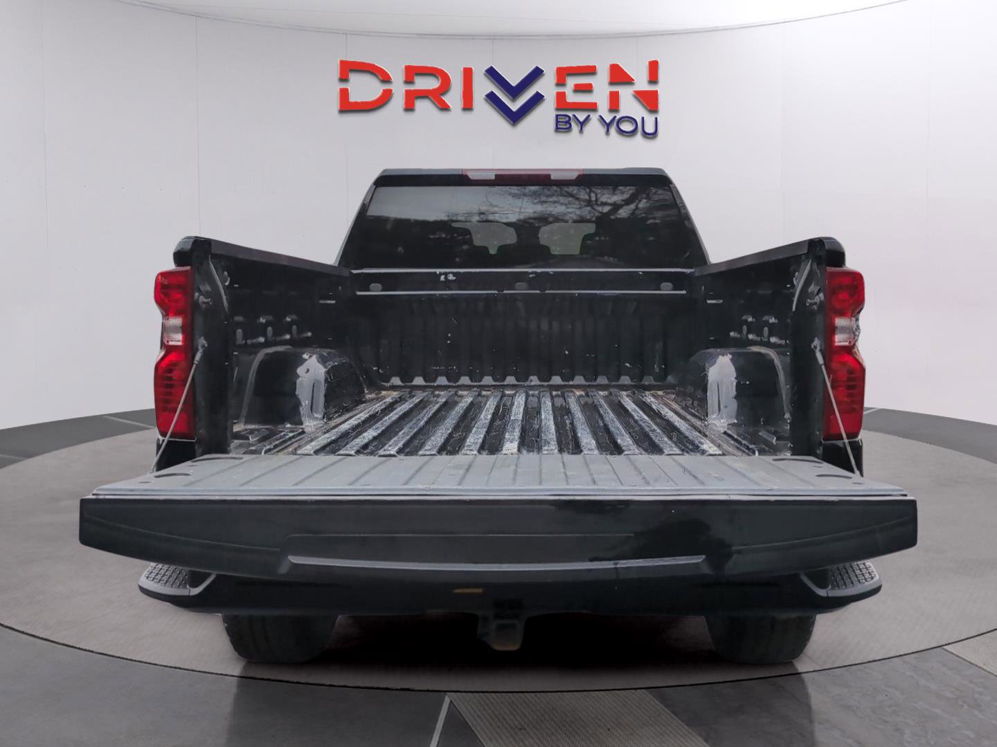 Certified 2023 Chevrolet Silverado 1500 Custom Trail Boss w/ LPO, Dark Essentials Package image 5