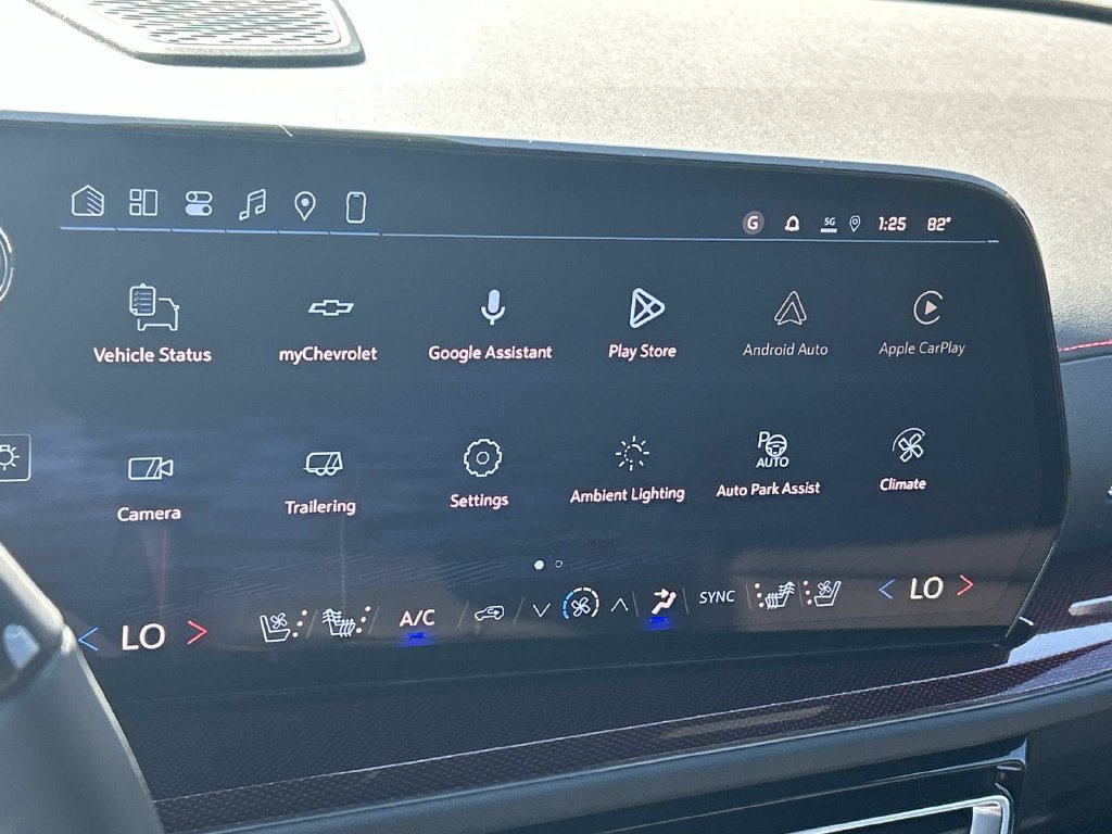 New 2027 Chevrolet Traverse RS AWD/4WD image 22