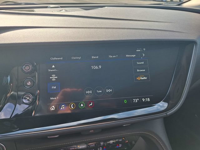 Used 2023 Buick Envision Avenir AWD/4WD image 23