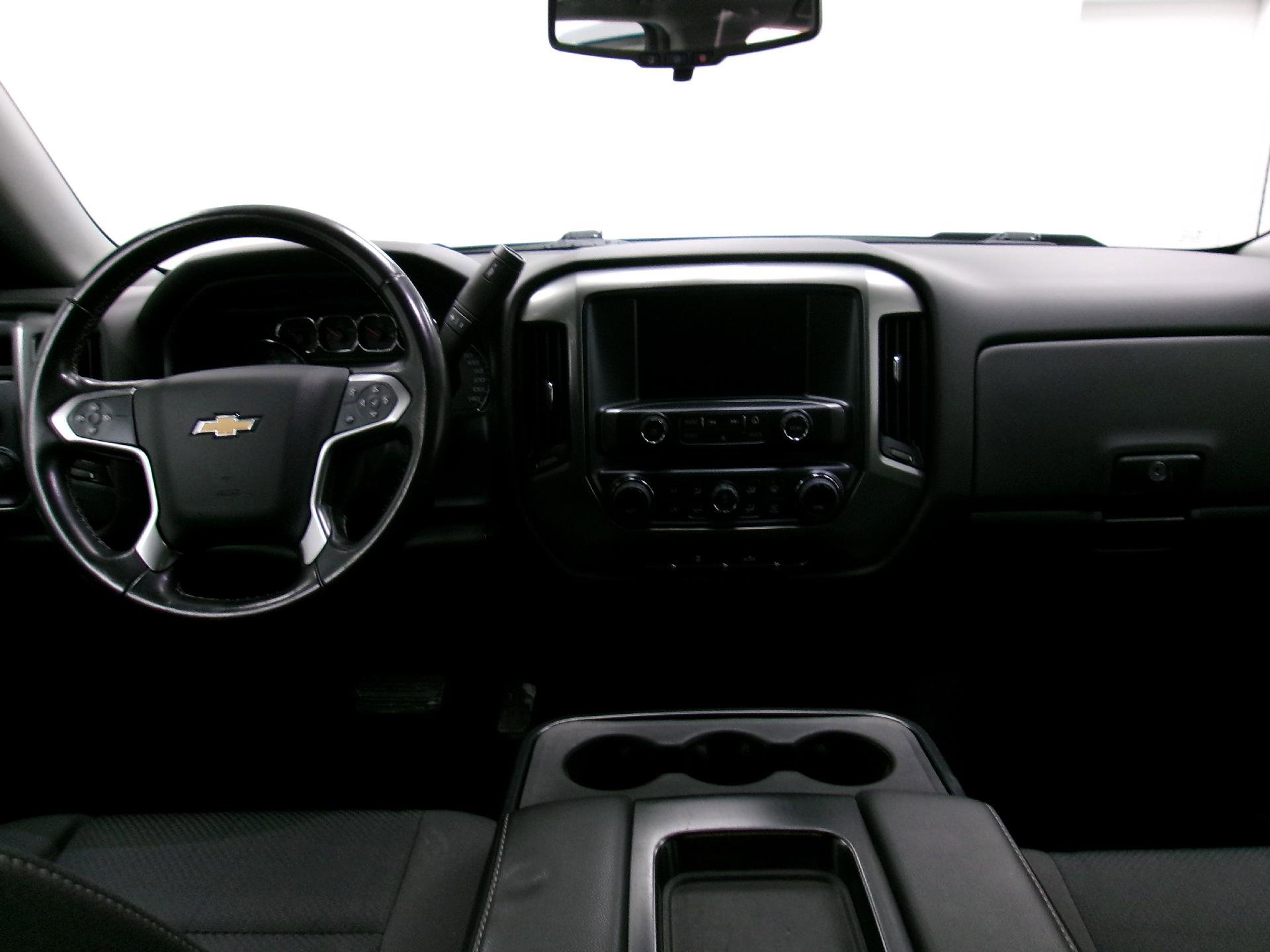 Used 2018 Chevrolet Silverado 1500 LT w/ All Star Edition image 9