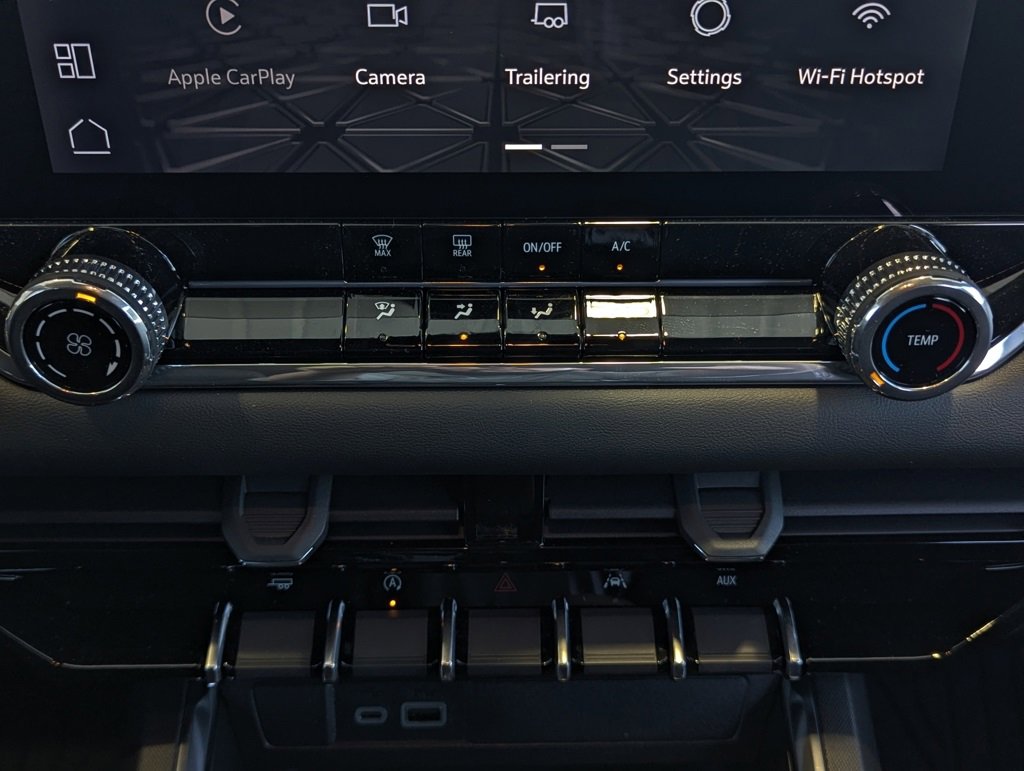 New 2026 GMC Canyon Elevation image 25