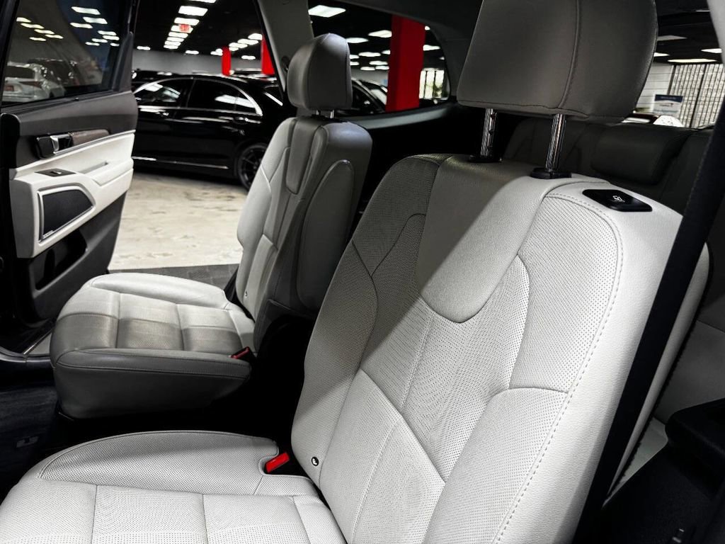 Used 2020 Kia Telluride SX image 44