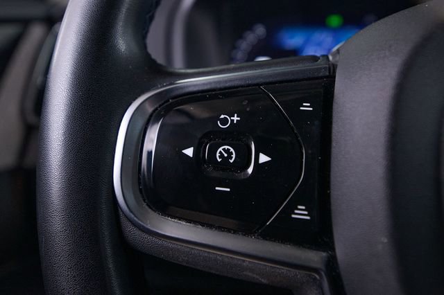 Certified 2023 Volvo XC90 B6 Ultimate w/ Protection Package AWD/4WD image 18