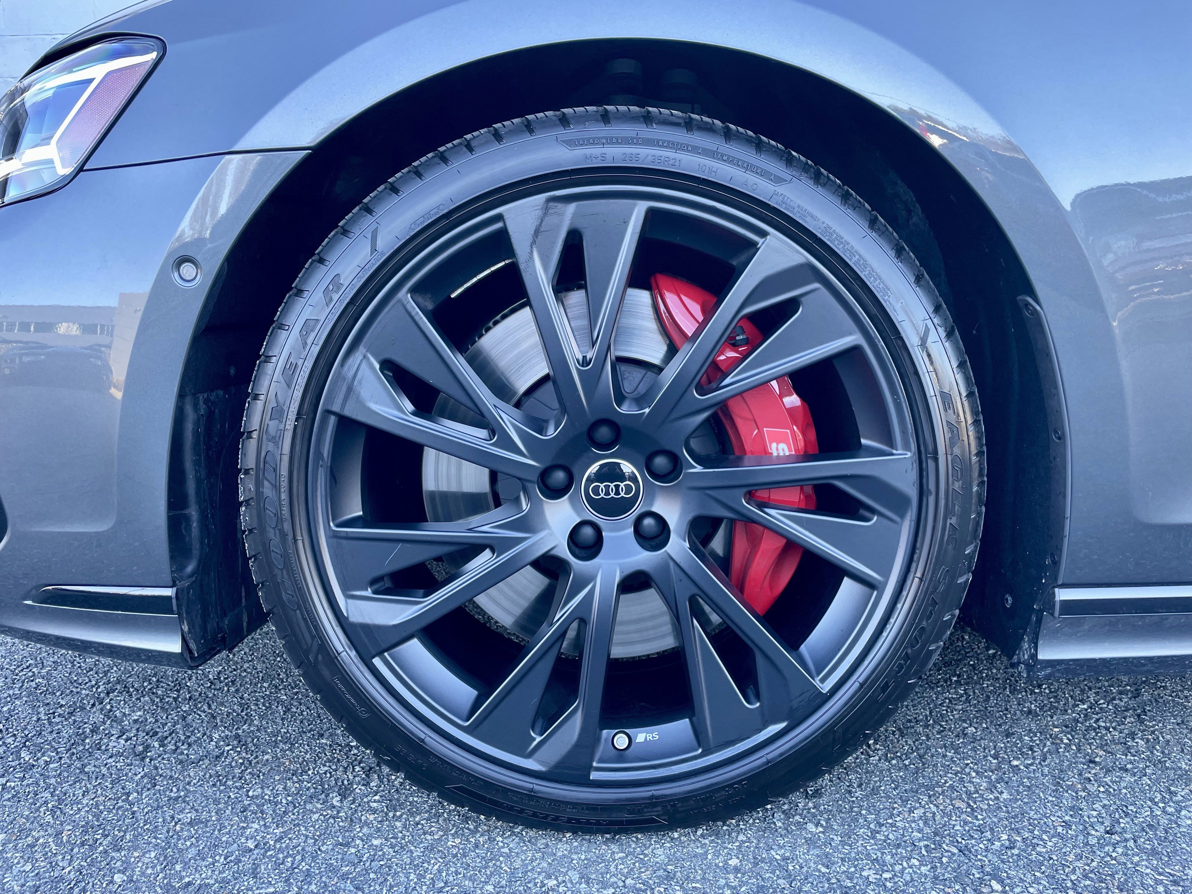 Used 2025 Audi S8 image 9