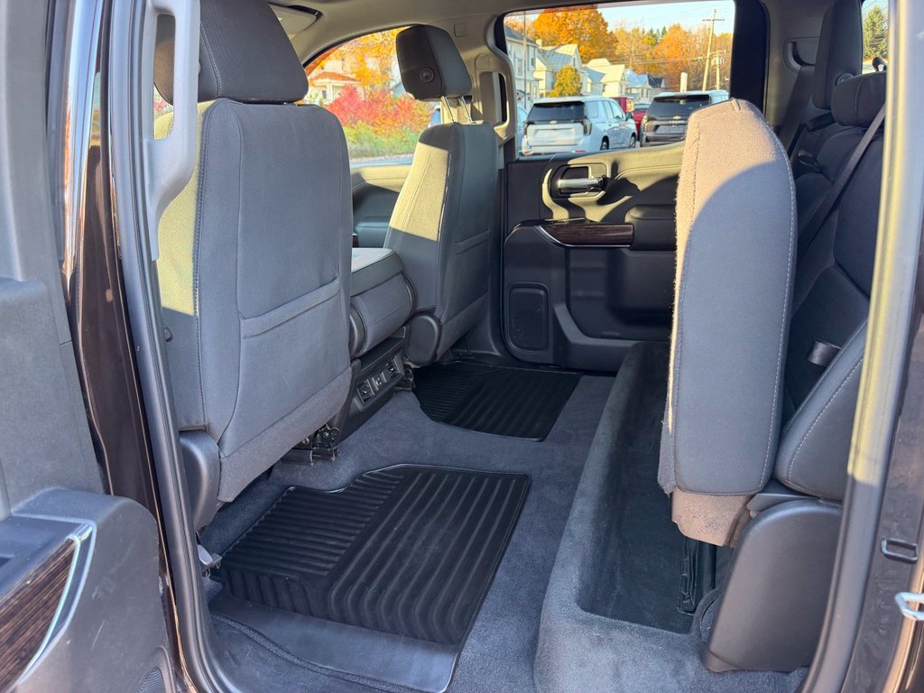Used 2020 GMC Sierra 1500 SLE w/ SLE Value Package AWD/4WD image 15