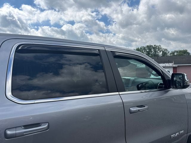 Used 2023 RAM 1500 Laramie AWD/4WD image 14