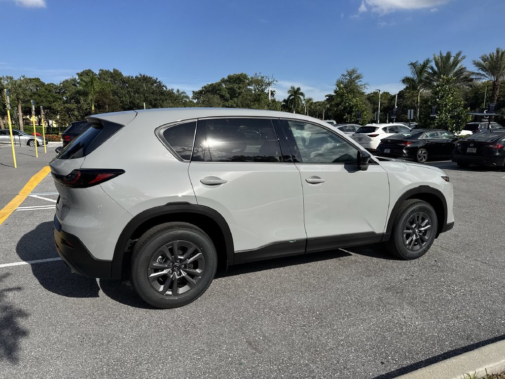 New 2026 MAZDA CX-5 Select AWD/4WD image 4