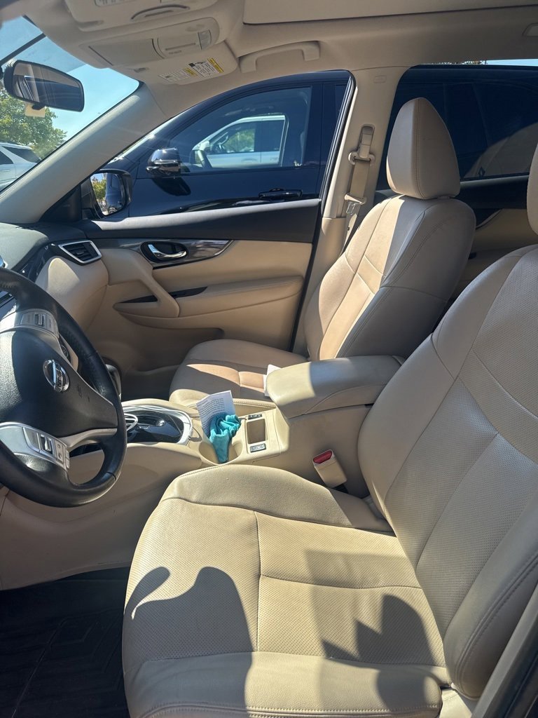 Used 2016 Nissan Rogue SL w/ SL Premium Package image 8