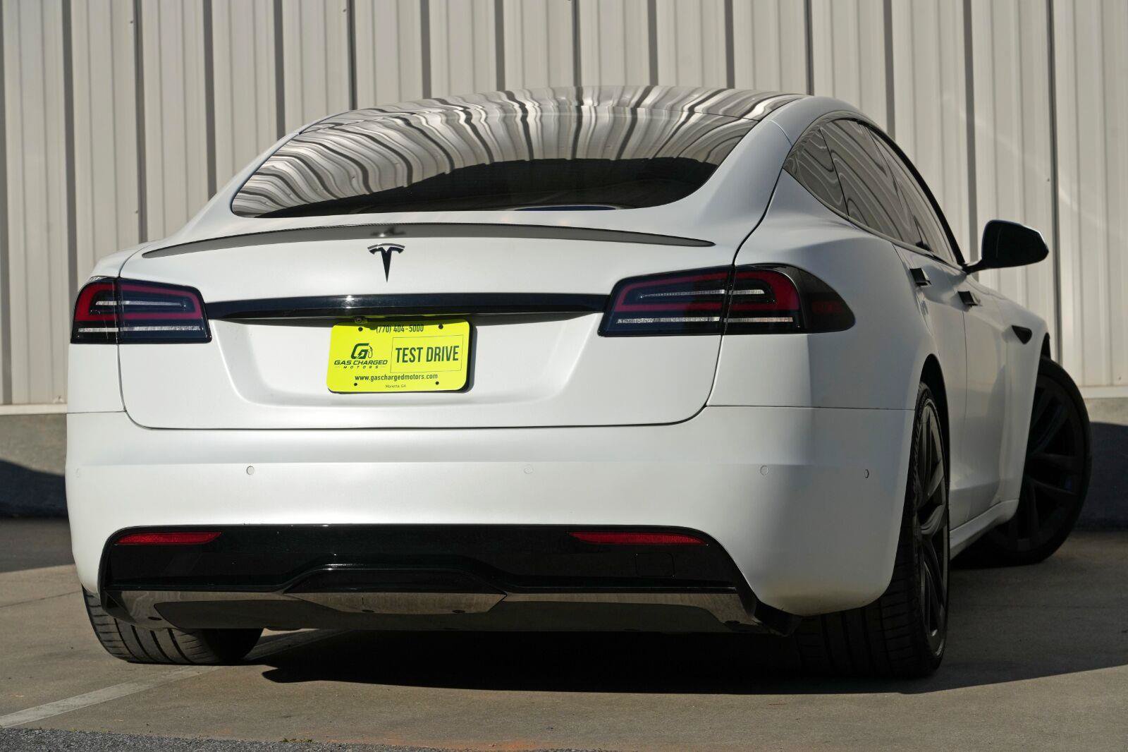 Used 2022 Tesla Model S Plaid AWD/4WD image 4