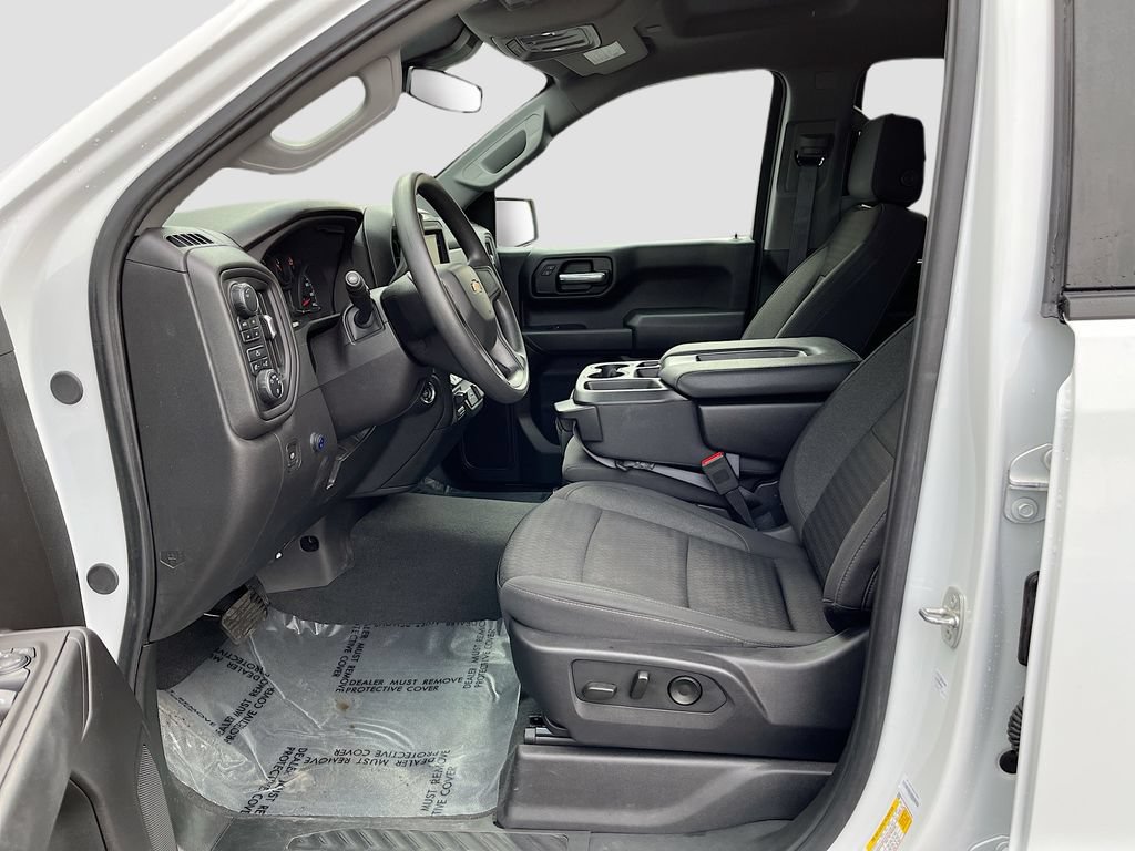 Used 2024 Chevrolet Silverado 1500 Custom Trail Boss w/ LPO, Dark Essentials Package AWD/4WD image 21