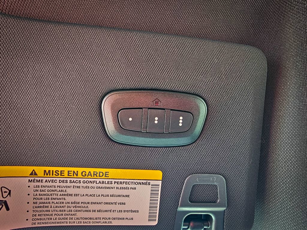 New 2025 Jeep Grand Cherokee L Limited w/ Black Appearance Package image 33