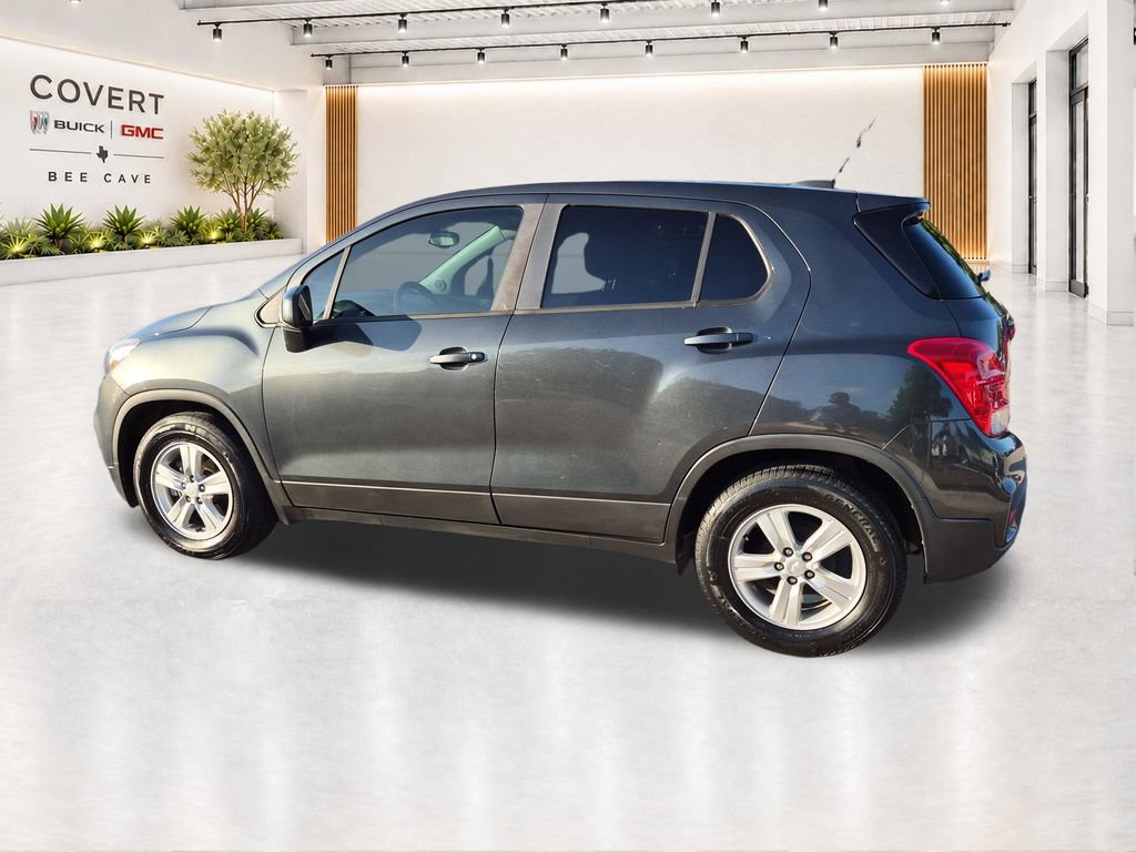 Used 2020 Chevrolet Trax LS w/ Tint and Cruise Package FWD image 8
