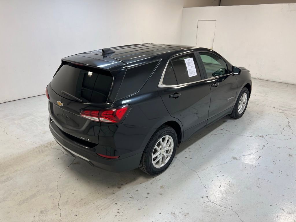 Used 2022 Chevrolet Equinox LT AWD/4WD image 3