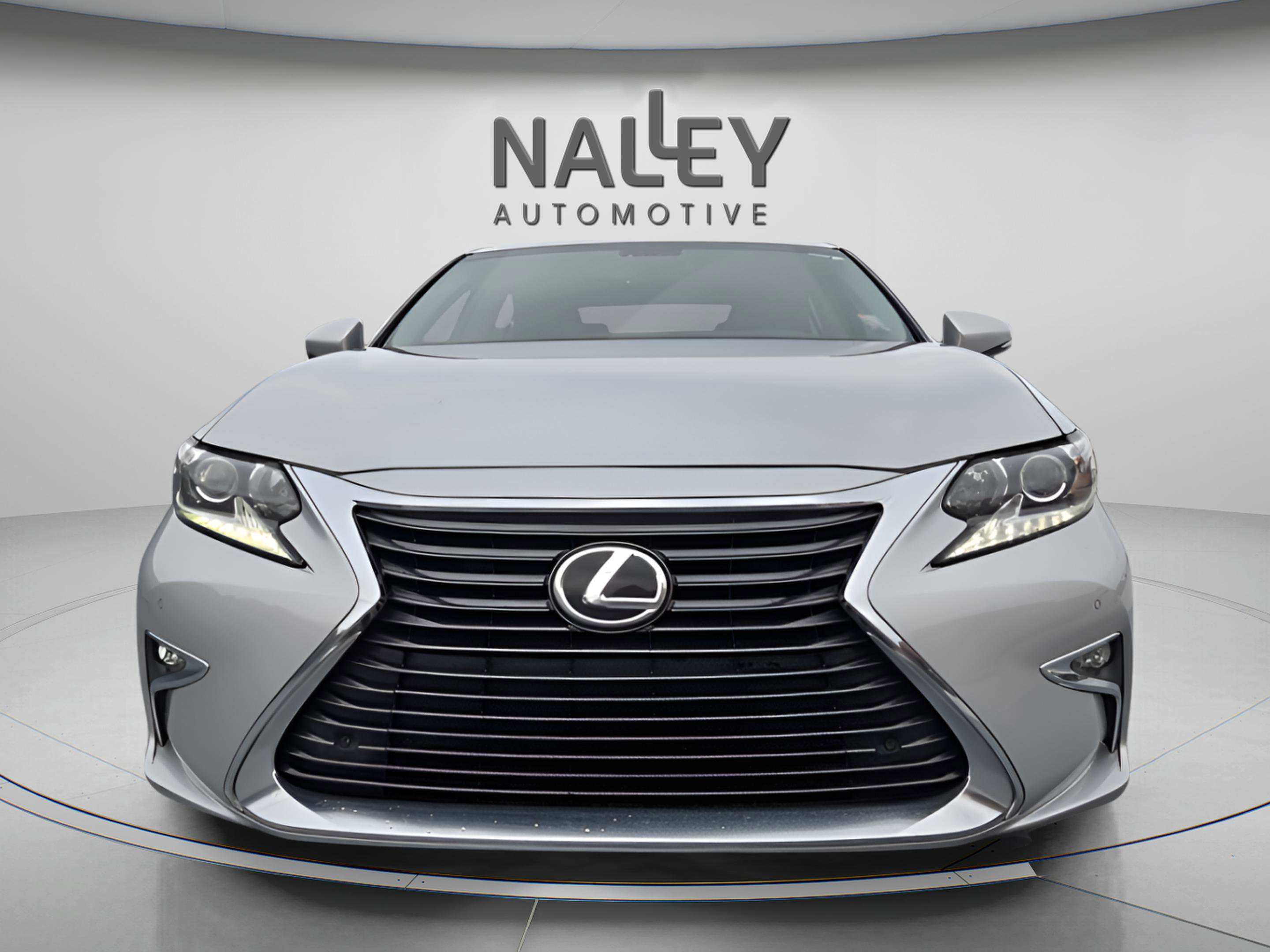Used 2016 Lexus ES 350 w/ Navigation System Package image 8