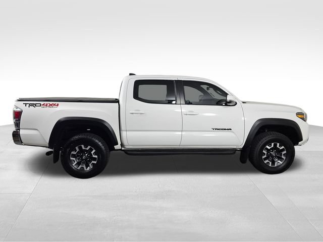Used 2023 Toyota Tacoma TRD Off-Road AWD/4WD image 8