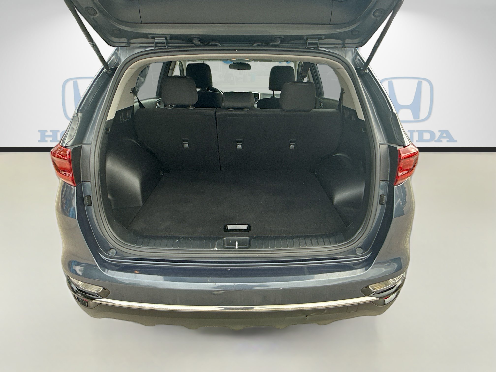 Used 2020 Kia Sportage LX FWD image 26