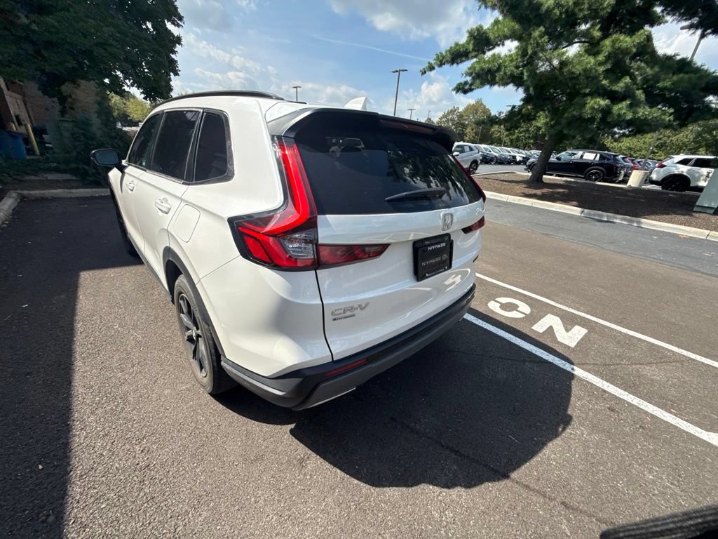 Certified 2024 Honda CR-V Sport image 8