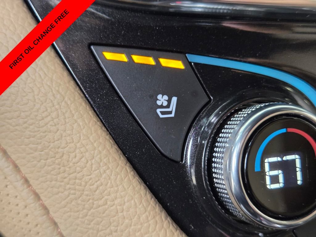 Used 2024 Chevrolet Equinox Premier image 29