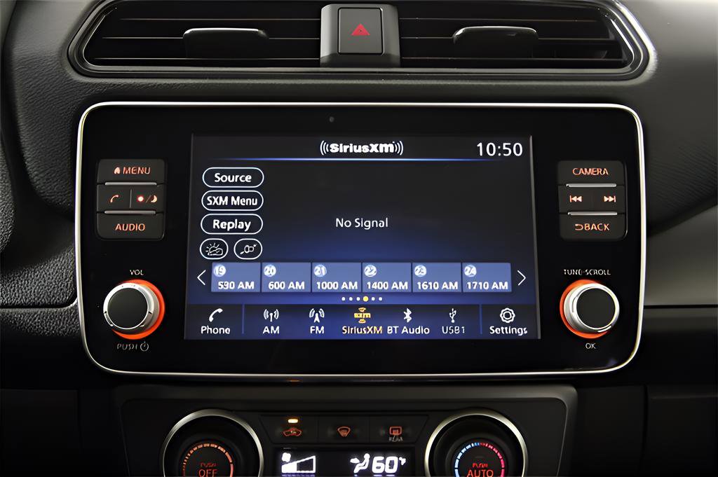 Used 2025 Nissan Leaf S image 25