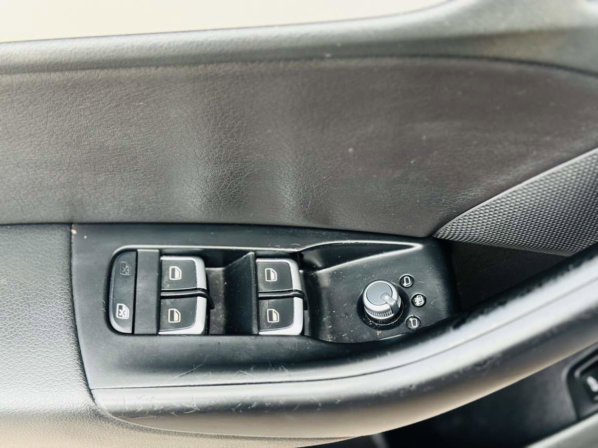Used 2017 Audi Q3 2.0T Premium FWD image 18