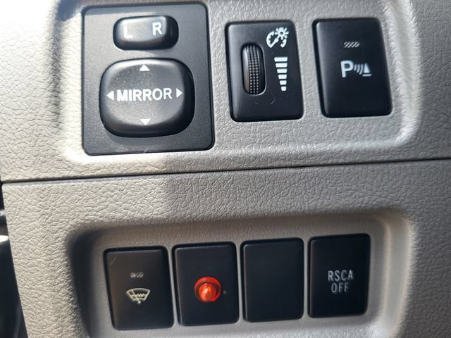 Used 2012 Toyota 4Runner SR5 AWD/4WD image 20