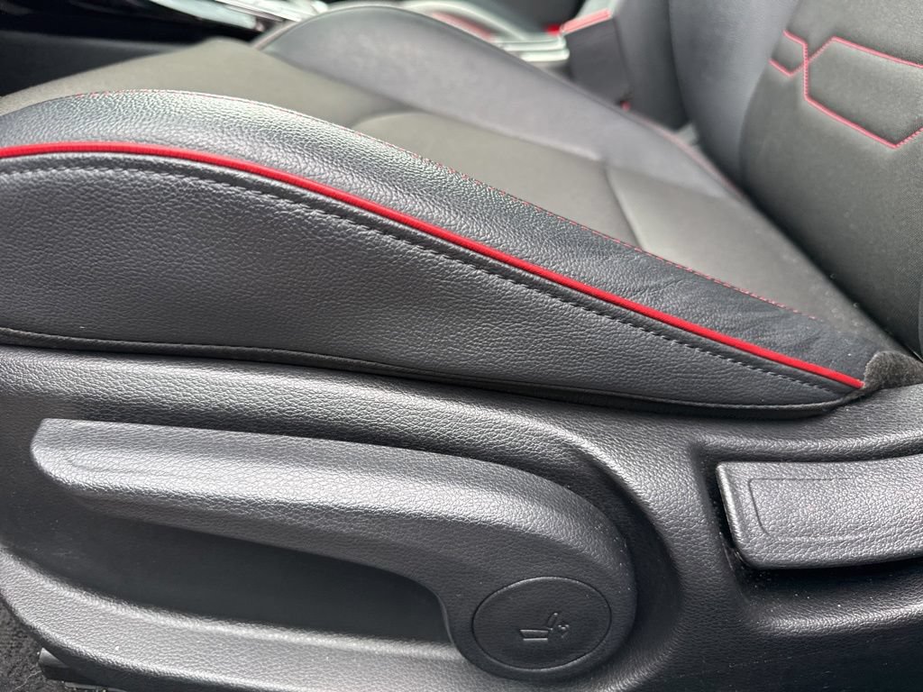Used 2024 Kia Forte GT FWD image 23