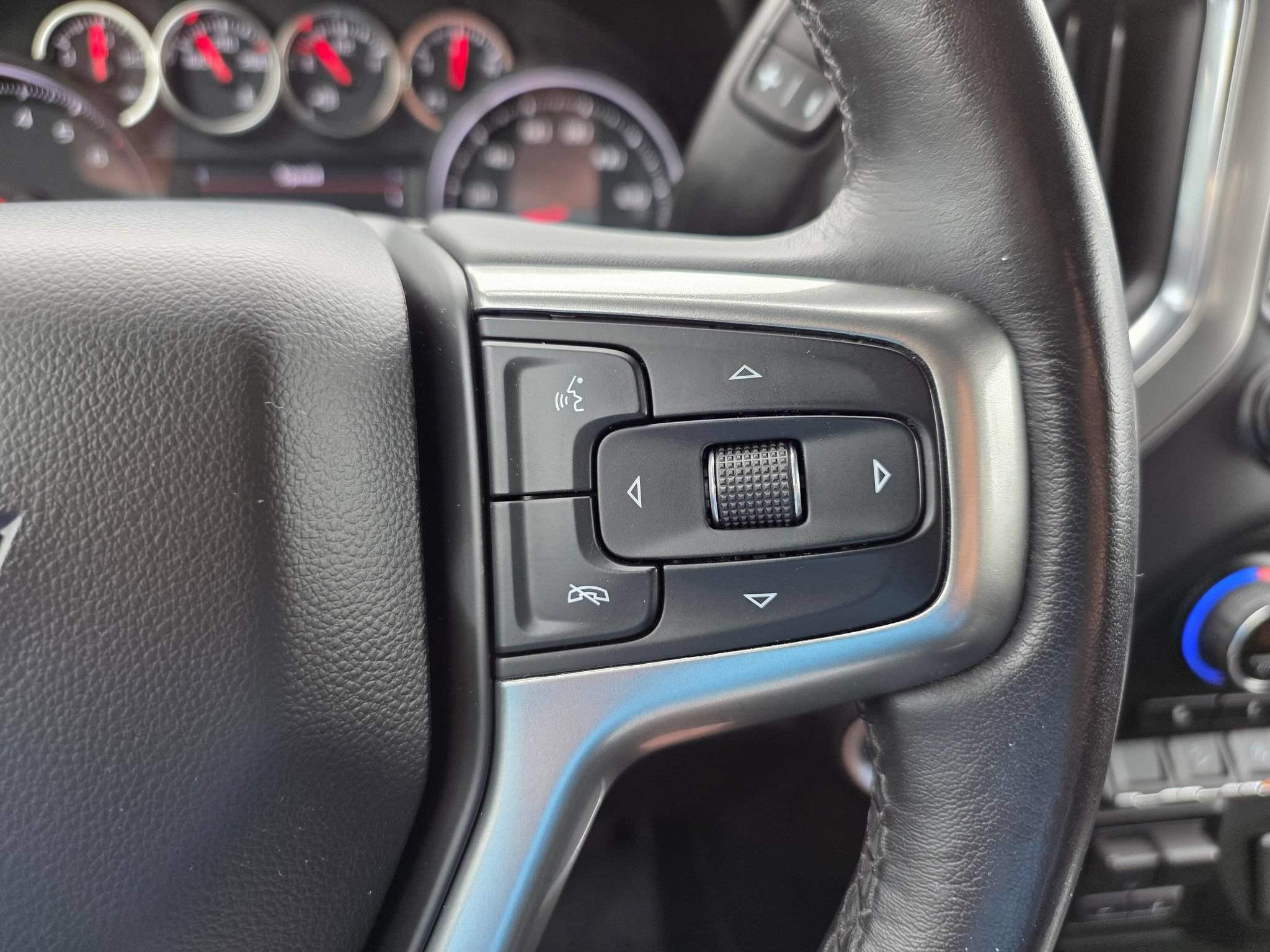 Used 2019 Chevrolet Silverado 1500 RST w/ All-Star Edition AWD/4WD image 22