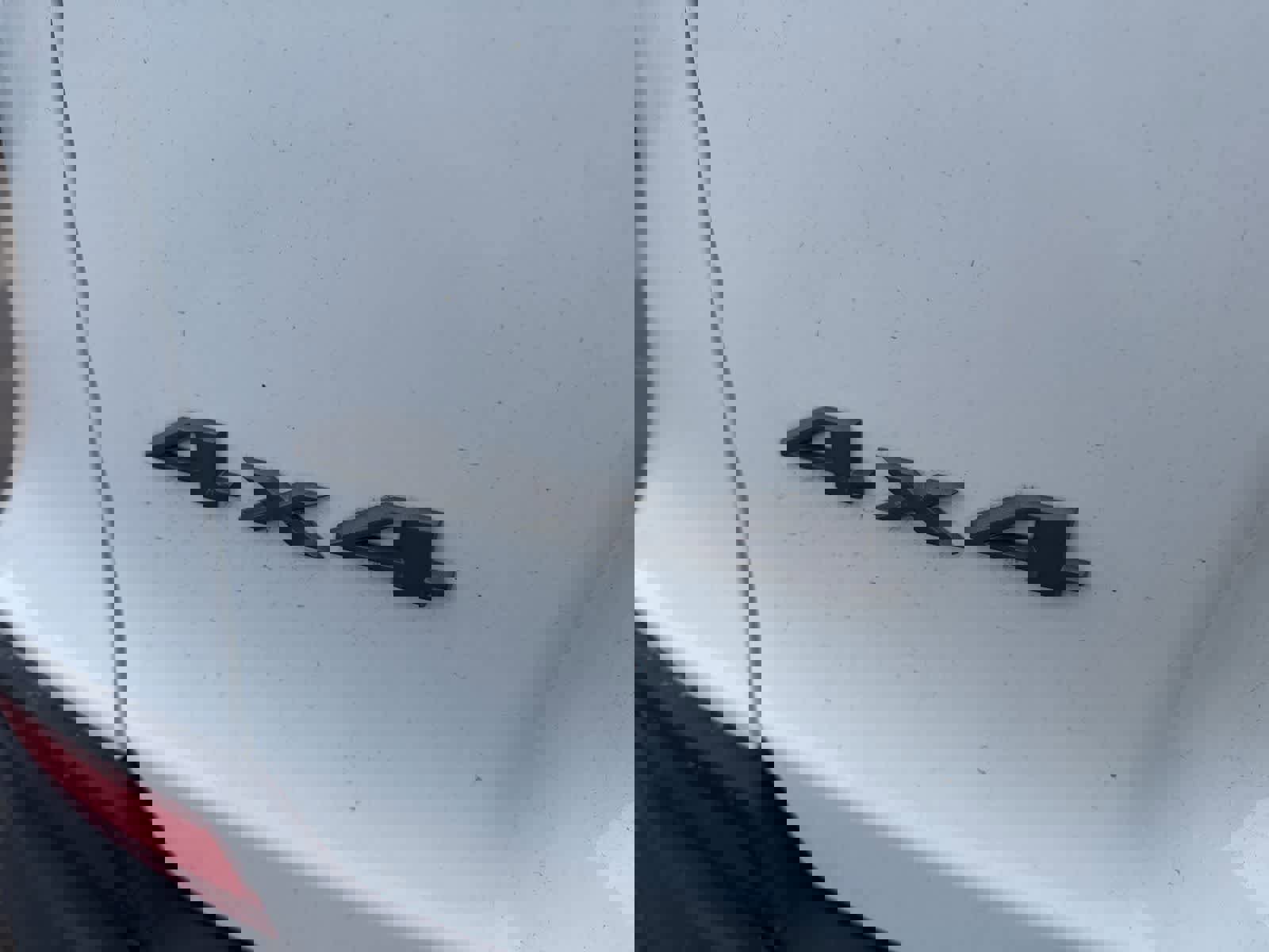 Used 2019 Jeep Cherokee Trailhawk w/ Cold Weather Group image 21